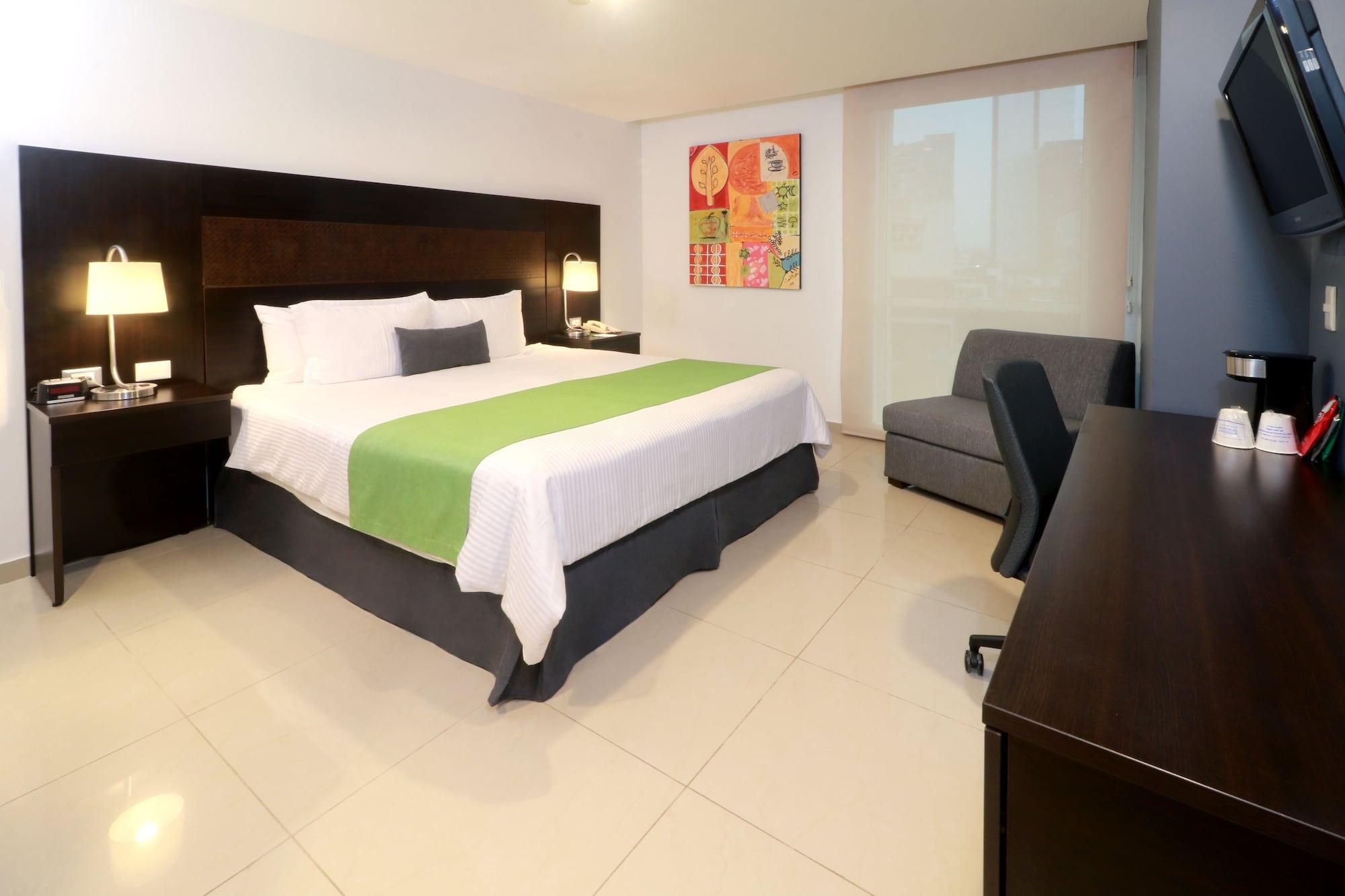 Wyndham Garden Guadalajara Acueducto Hotel Zapopan Bagian luar foto