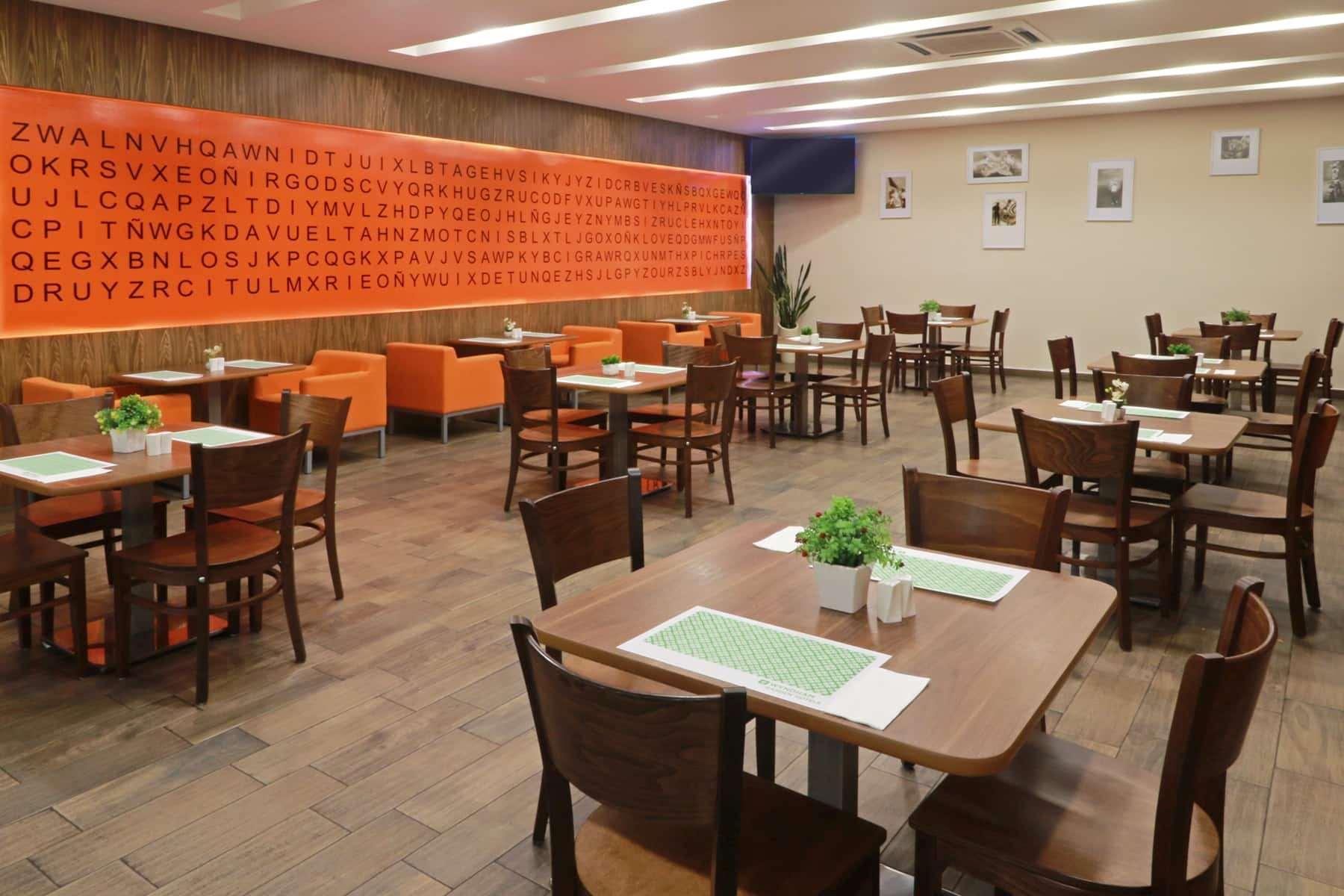 Wyndham Garden Guadalajara Acueducto Hotel Zapopan Bagian luar foto